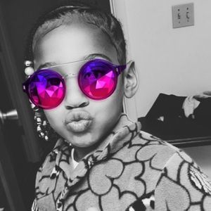 Meet your Posher, Karla